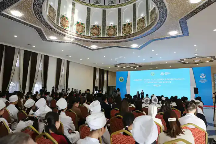 В Жамбылской области состоялась церемония закрытия Года рабочих профессий (2)