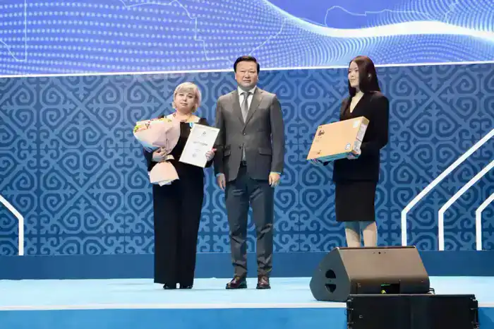 В Астане подведены итоги Года рабочих профессий (7)