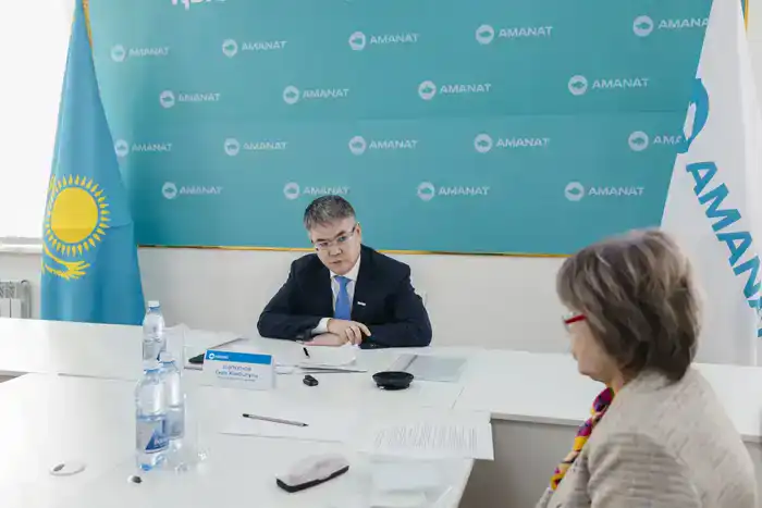 Серик Шапкенов провёл личный приём жителей Атырауской области (5)