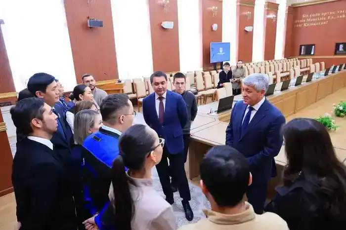 Как удержать молодёжь в регионе: выпускники «Талдау мектебі» предложили решения для Карагандинской области (4)