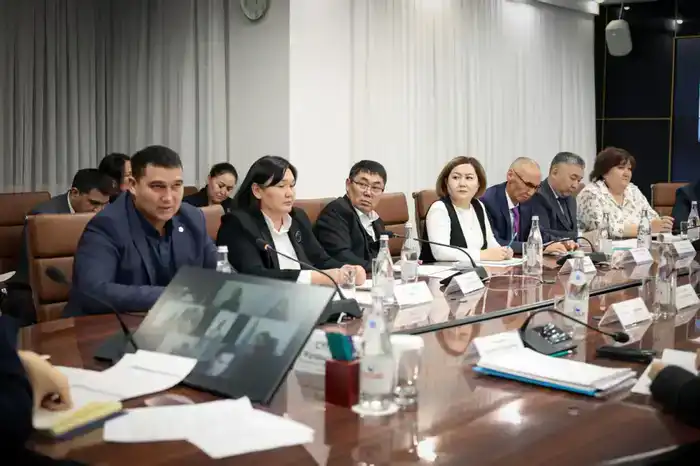 Пересмотр правил аттестации педагогов может изменить подход к образовательным стандартам в Казахстане