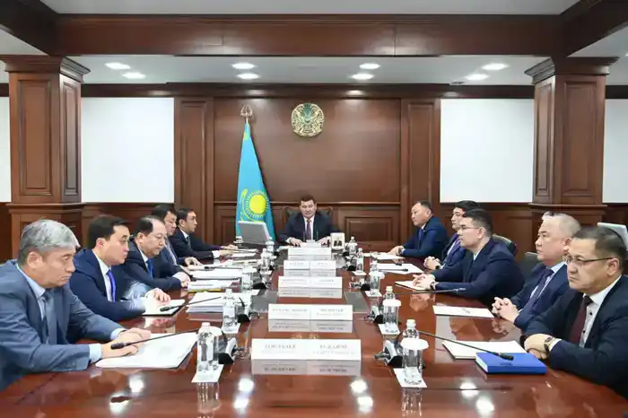 По всем показателям должен быть выполнен прогнозный план (4)