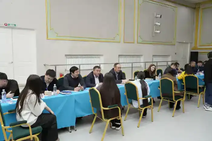 «Закон и порядок»: акцию «Народный юрист» организовали для жителей столицы (9)