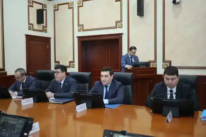 В Мангистау обсудили подготовку к зимнему сезону и меры безопасности (4)