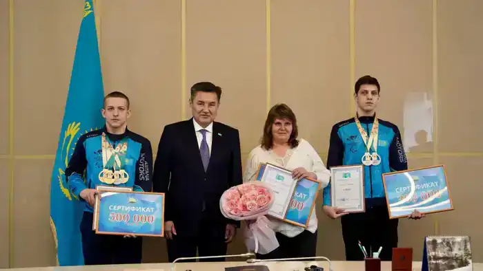 В ВКО чествовали победителей V Азиатских юношеских паралимпийских игр (7)