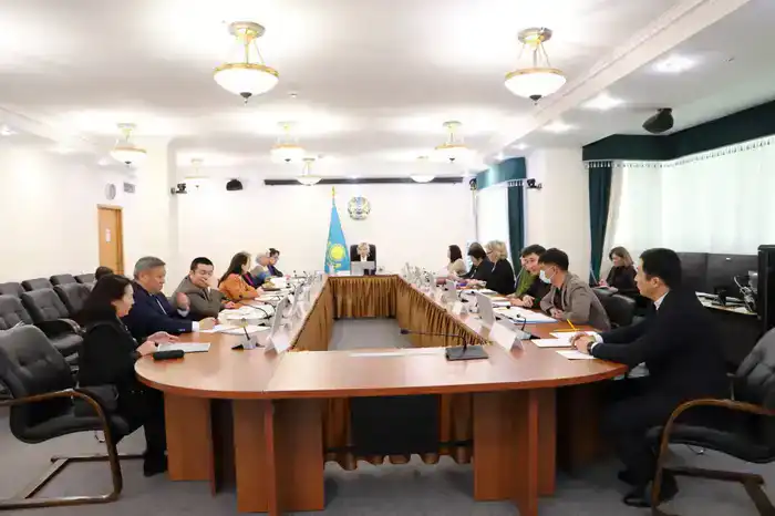 Вопросы обеспечения лиц с инвалидностью ортопедической обувью обсудили в Минтруда (2)