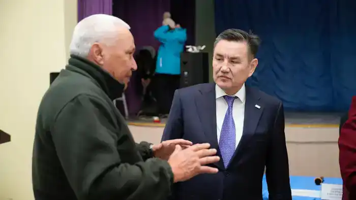 Аким ВКО встретился с жителями Маралды (7)