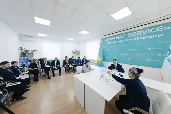 Личный приём граждан Серика Шапкенова в Атырауской области обсуждение инфраструктуры и поддержки предпринимательства