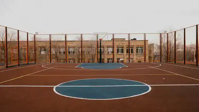 В Темиртау открыли 30 современных спортивных площадок для школьников (4)