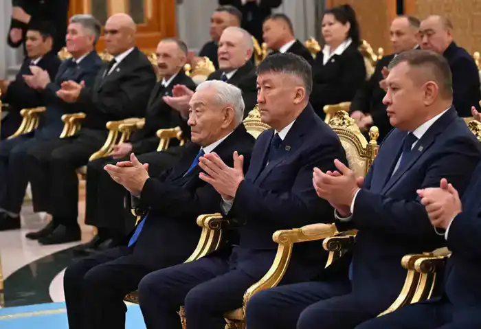 Награды от Президента для инженеров-энергетиков из Мангистау: влияние на развитие энергетического сектора