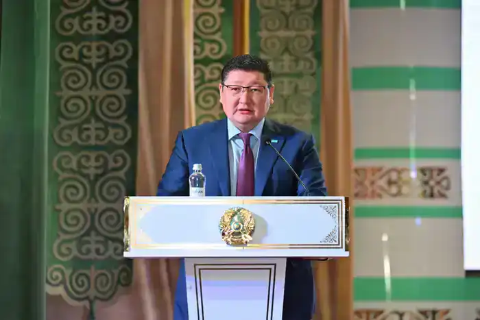 Аким области обсудил инвестиционные проекты и социальное развитие Аягозского района