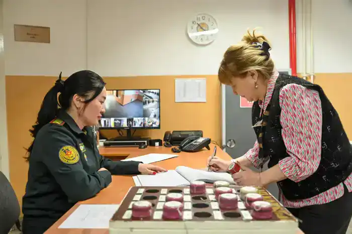 Сегодня специалисты военного архива отмечают профессиональный праздник (2)