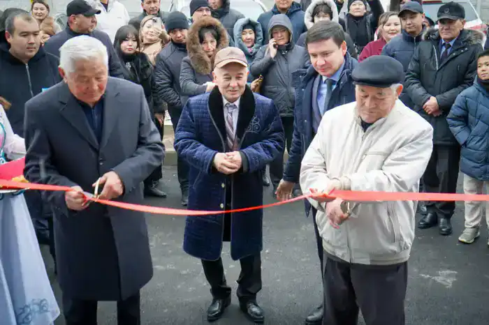 В Байзакском районе открыт новый спортивный комплекс (3)