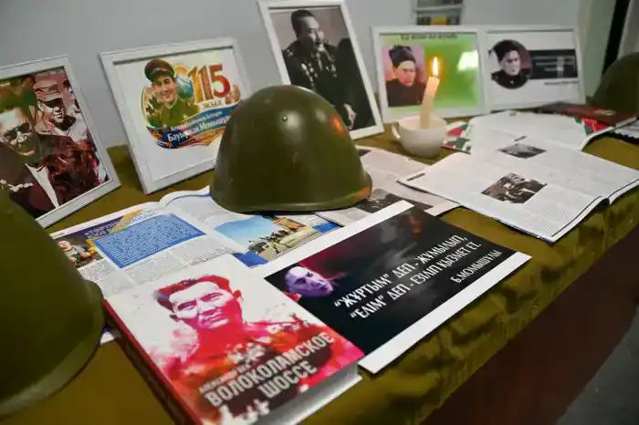 Учебно-тренировочные полеты военных летчиков в честь Бауыржана Момышулы