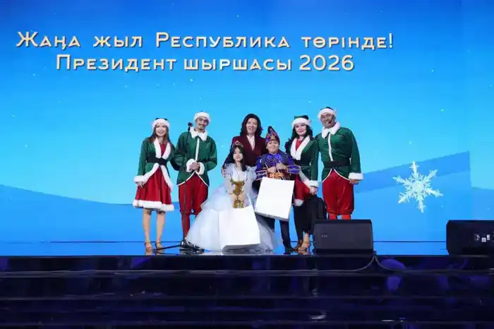 В Астане состоялась Президентская новогодняя ёлка с участием ста детей из всех регионов страны (2)