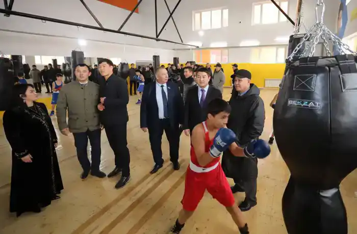 В Мангистау впервые открылся школа-интернат колледж для одарённых в сфере спорта детей (8)