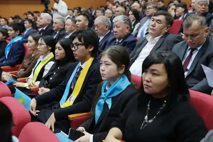 Форум для молодых избирателей прошел в Таразе (3)