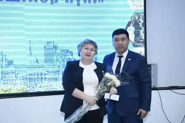 Праздничное мероприятие в честь Дня архивистов провели в Астане (6)