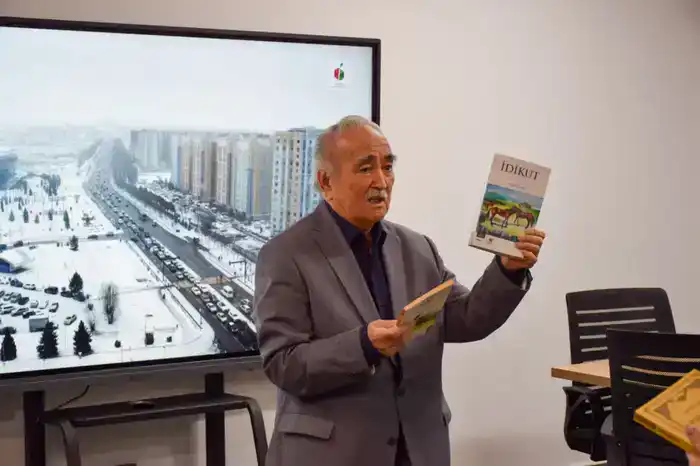 В Алматы накануне Дня Независимости открылась новая современная библиотека