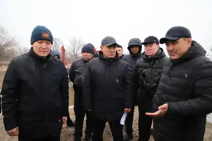 В Жамбылской области завершена первая за 40 лет механизированная очистка Фурмановского обводного канала (6)