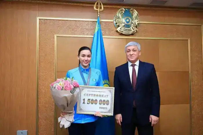 Спортсменов Карагандинской области наградили за достижения на Сурдлимпиаде (7)