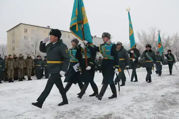 Воинским частям Десантно-штурмовых войск вручили Боевые знамена (8)