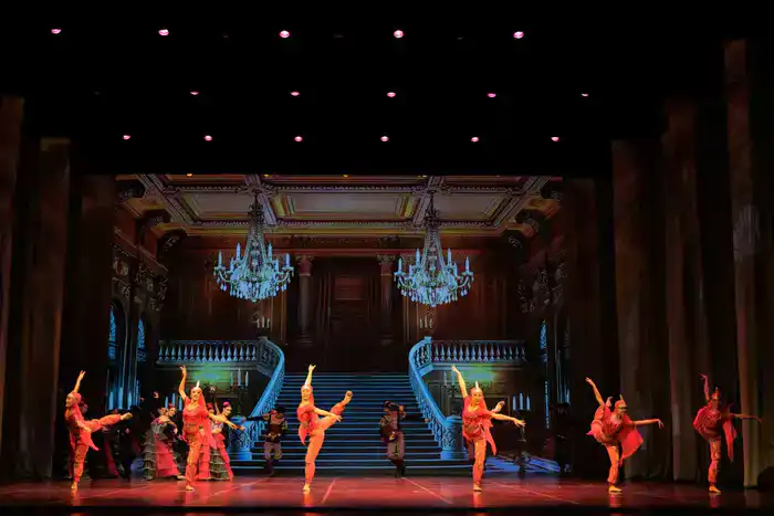 «Золушка» в Алматы: танцы, театр и японская балерина! Шымкенте