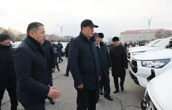 Новые автомобили и оборудование для ветеринарной службы и лесного хозяйства в Жамбылской области