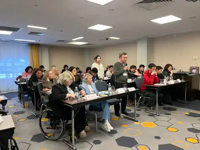 Обсуждение новых подходов к инклюзии лиц с инвалидностью на международном семинаре в Астане