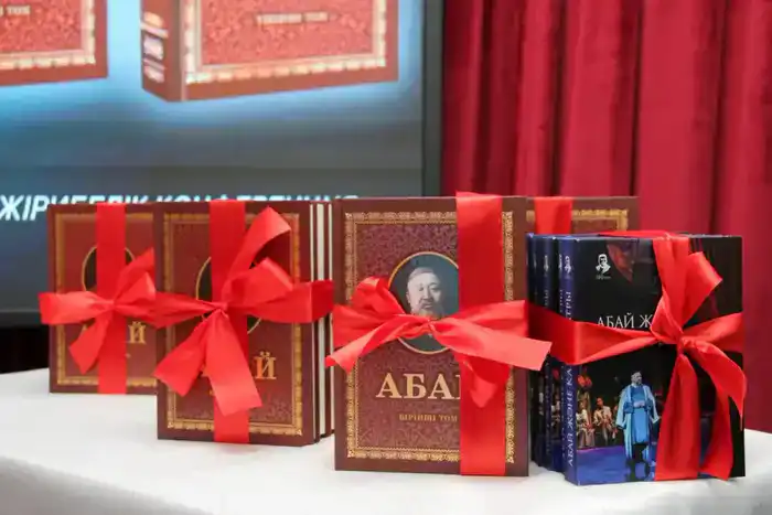 НОВАЯ ЭПОХА НАСЛЕДИЯ АБАЯ: ПРЕДСТАВЛЕН ЦИФРОВОЙ КОРПУС ПРОИЗВЕДЕНИЙ (2)