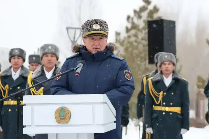 В Вооруженных силах почтили память Героя Советского Союза Бауыржана Момышулы (7)