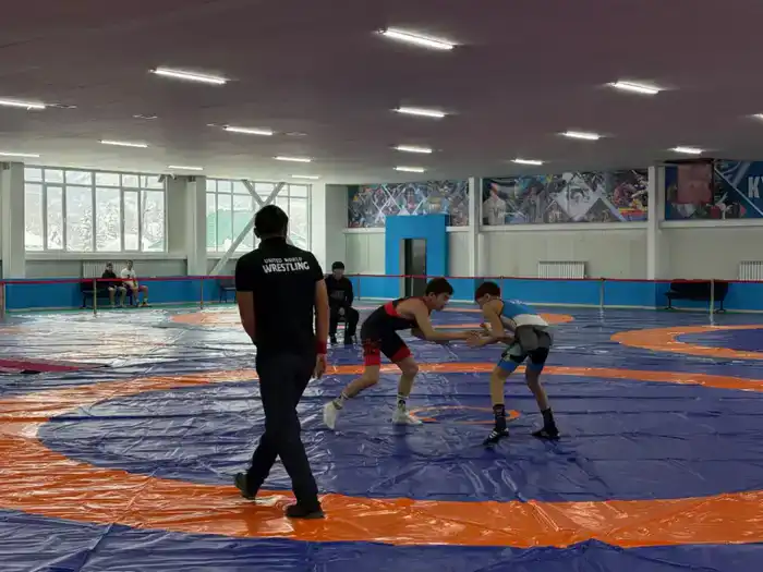 В отдаленном селе Лепсы области Жетісу открыли спорткомплекс с общежитием (3)