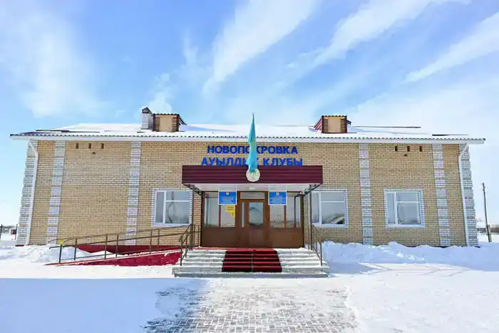 В селе Камышенка Бородулихинского района открылся клуб на 100 мест (6)