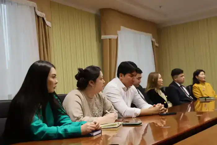 Семинар в МКИ: обсуждение этичной и безопасной рабочей среды Шымкенте