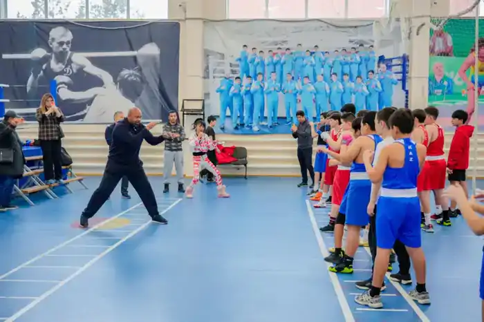 Рой Джонс: мастер-класс от чемпиона для будущих звезд