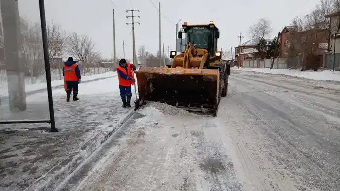В Астане с начала зимнего периода вывезено более 1 млн кубометров снега (10)