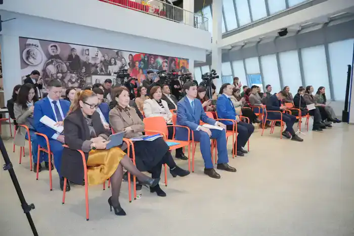 РАСШИРЕННАЯ ПРЕСС-ВСТРЕЧА: ДОСТУПНОСТЬ ОБРАЗОВАНИЯ, РАЗВИТИЕ НАУКИ И ИИ (4)