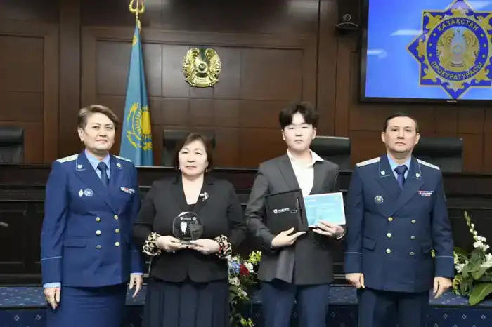 «Закон и порядок»: «Клуб будущих прокуроров» запускают в столичных школах (6)