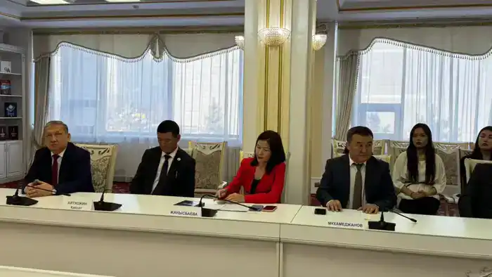 Международная конференция в Астане: обсуждение наследия Мыржакыпа Дулатулы Шымкенте