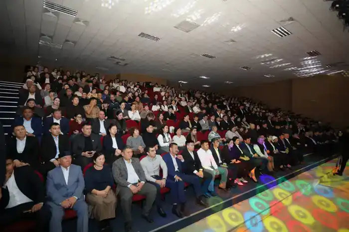 В Мангистау подвели итоги Года рабочих профессий (2)