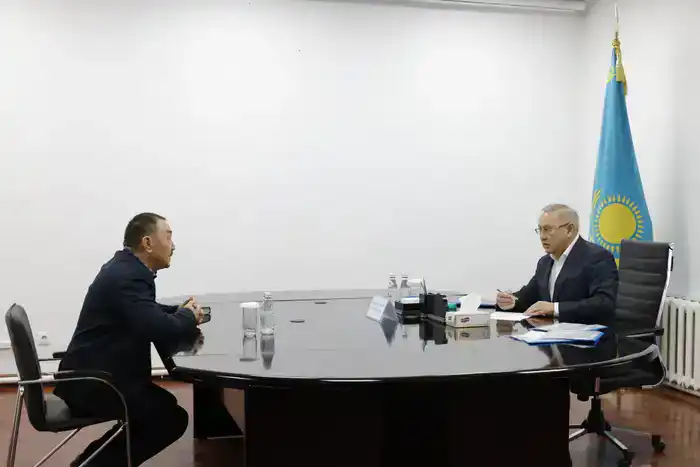 В Аксуском районе по итогам года очередь на жилье сократится на 12% (6)