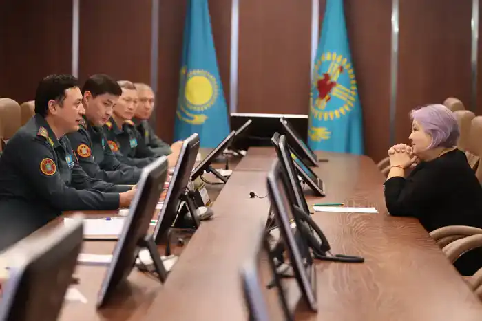 В Главном командовании Национальной гвардии МВД РК обсудили вопросы обеспечения условий службы солдат (4)