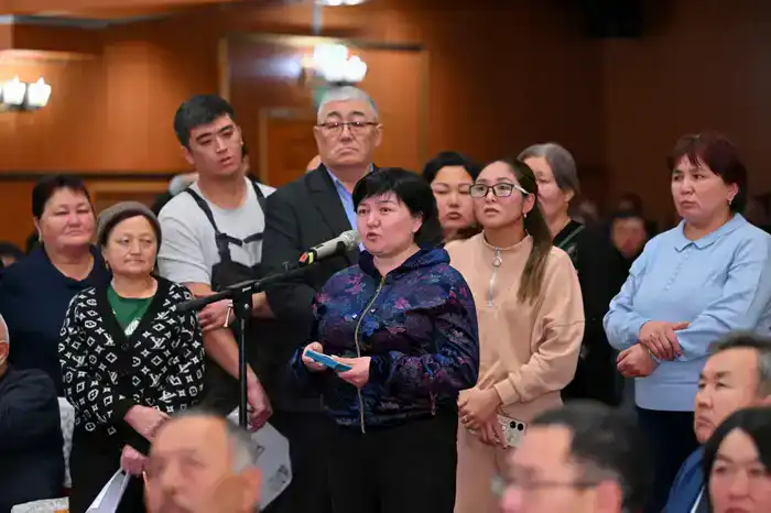 Аким области встретился с жителями Аягозского района (5)