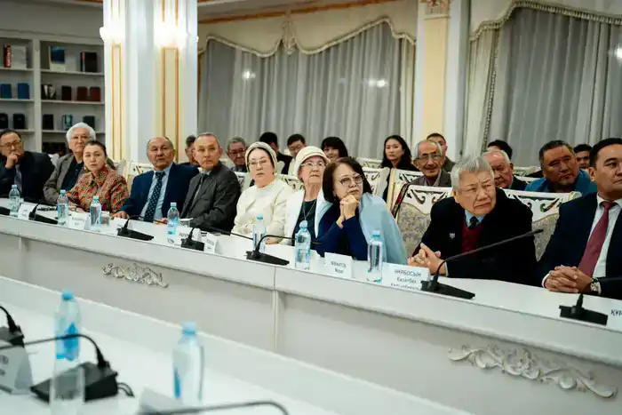 В Астане подведены итоги года Казахстанского Союза писателей (3)