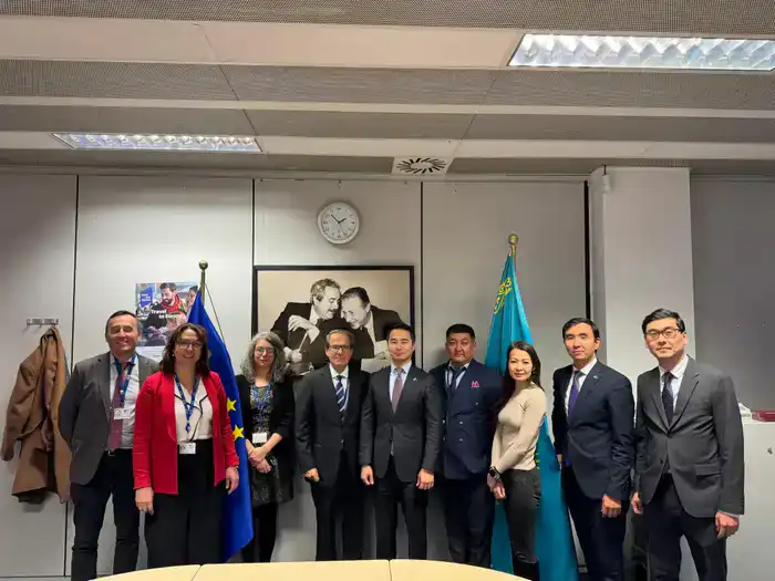 Казахстан и Европейский союз официально открыли переговоры по соглашению об упрощённом визовом режиме (2)