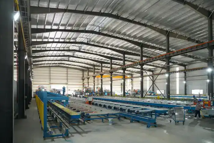 В ЭТОМ ГОДУ В ТУРКЕСТАНСКОЙ ОБЛАСТИ ВВЕДЕНЫ В ЭКСПЛУАТАЦИЮ СОВРЕМЕННЫЕ ЗАВОДЫ, ОТВЕЧАЮЩИЕ МЕЖДУНАРОДНЫМ ТРЕБОВАНИЯМ, А ОБЪЕМ ПРОМЫШЛЕННОЙ ПРОДУКЦИИ СОСТАВИЛ 1,3 ТРЛН ТЕНГЕ. (7)