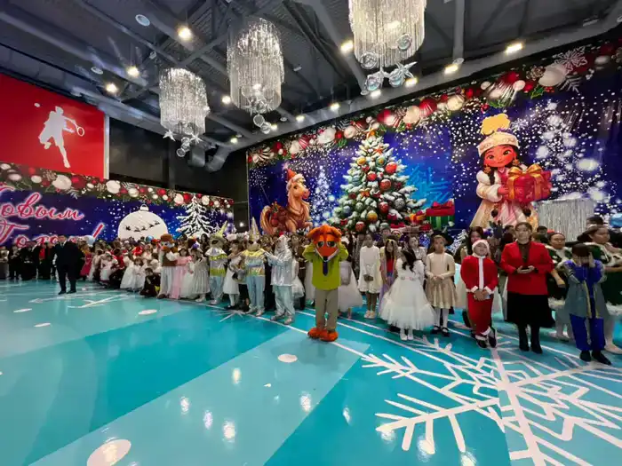 Чудесный праздник, проложивший путь к мечтам: в Алматинской области прошла новогодняя елка Президента (2)