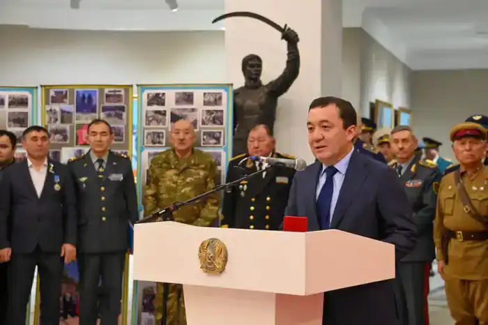 Останки героев Великой Отечественной войны доставили в Казахстан (3)