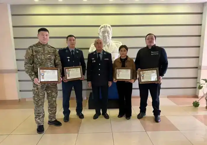 Как готовят сотрудников полиции: школьники из Нуры побывали на экскурсии в Карагандинской академии МВД (3)