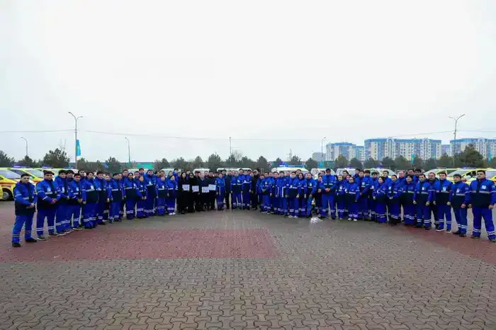 30 новых санитарных автомобилей переданы службе скорой помощи Шымкента